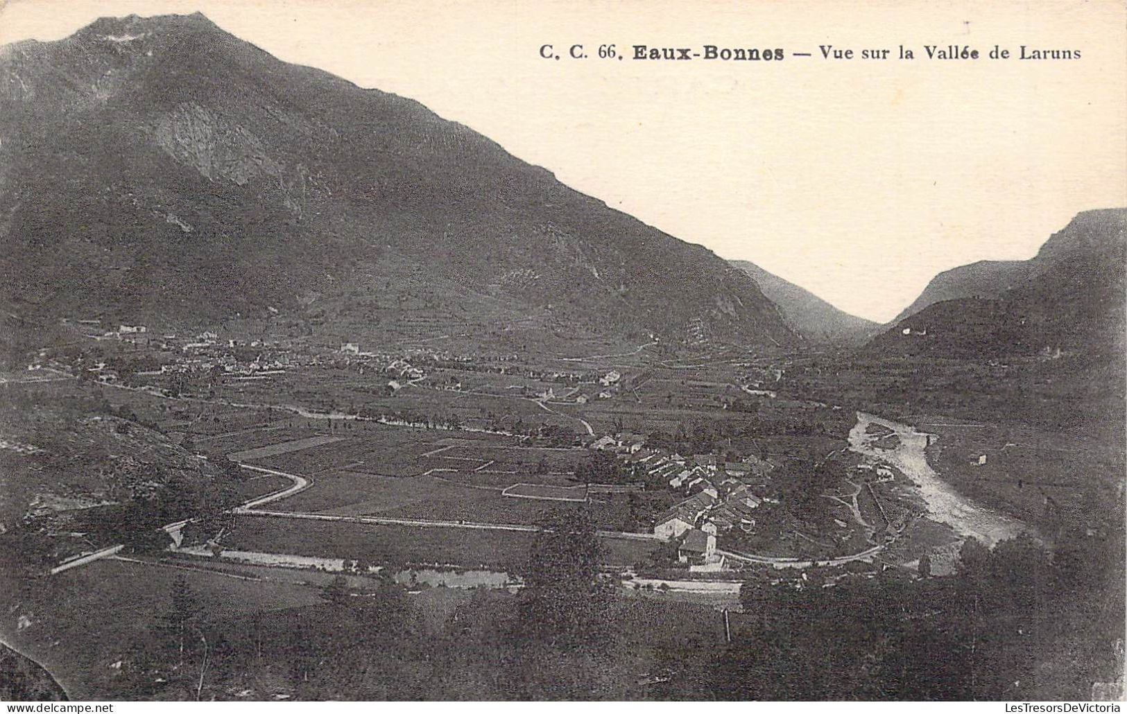 FRANCE - 64 - EAUX BONNES - Vue Sur La Vallée De Laruns - Editeur Carrache - Carte Postale Ancienne - Eaux Bonnes