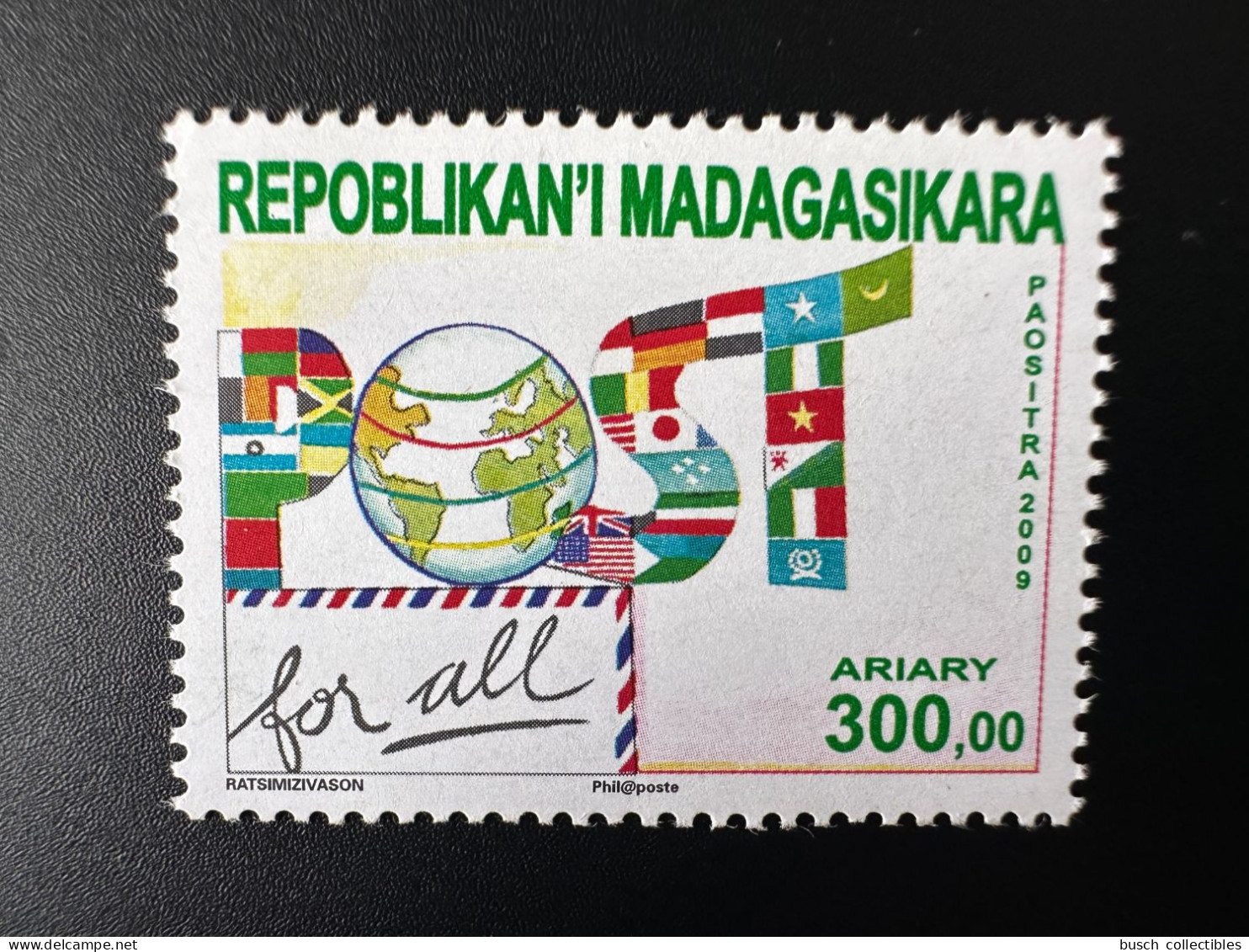 Madagascar Madagaskar 2009 Mi. 2655 Post For All Map Karte Carte Drapeau Flag Fahne - Madagascar (1960-...)