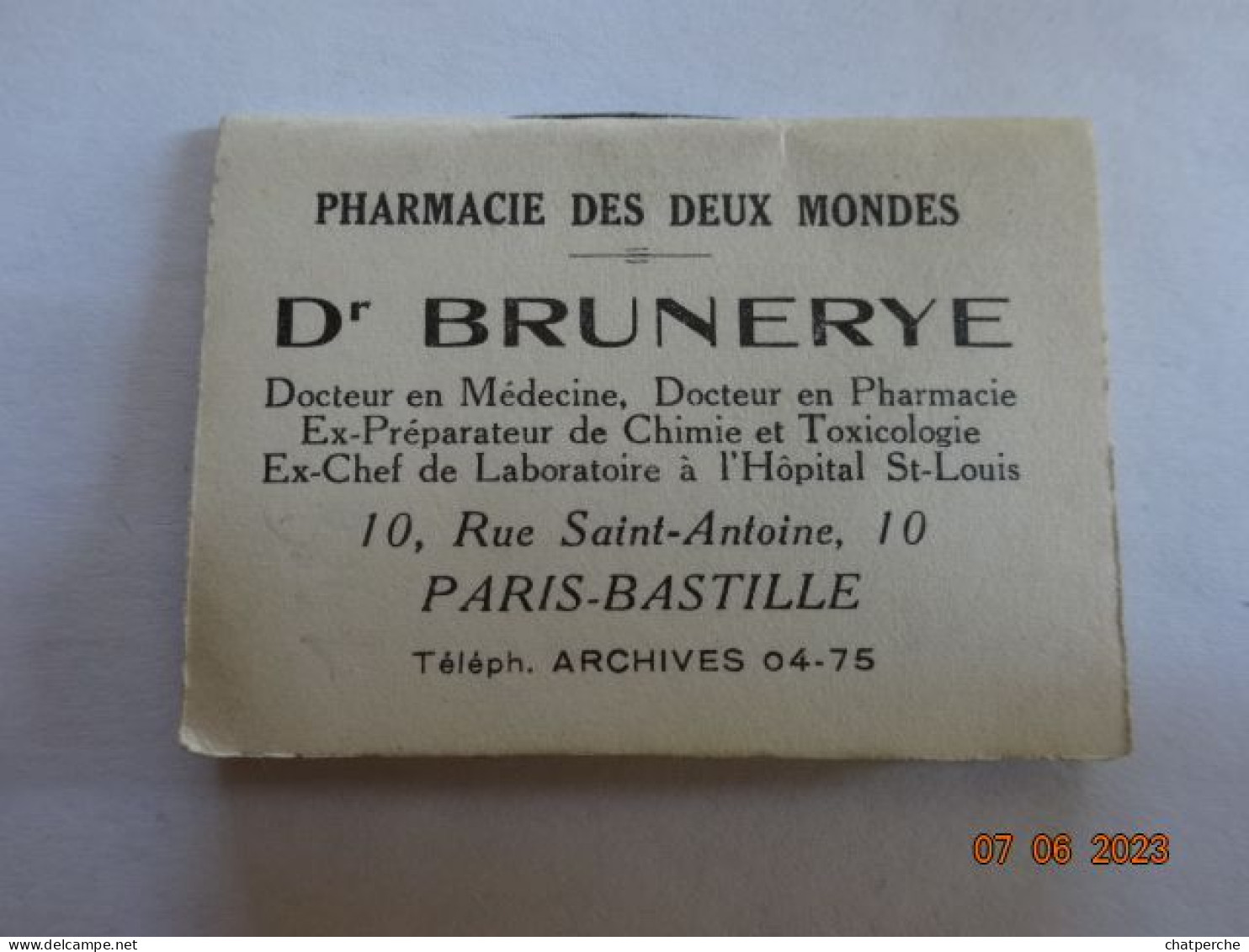 CALENDRIER  ANNEE 1928 PUBLICITE PHARMACIE DES DEUX-MONDES DR BRUNEYRE PARIS FEMME - Petit Format : 1921-40