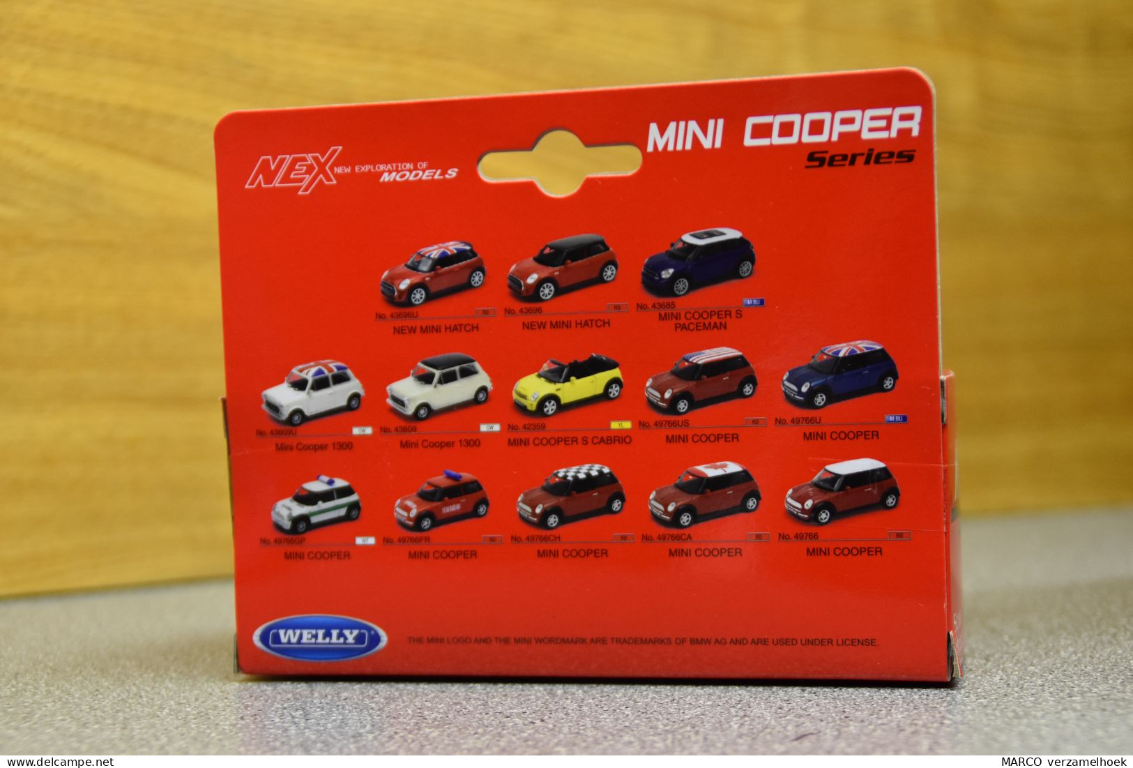 43609U Welly NEX Mini Cooper (english Flag) 1300 Scale 1:43 - Welly