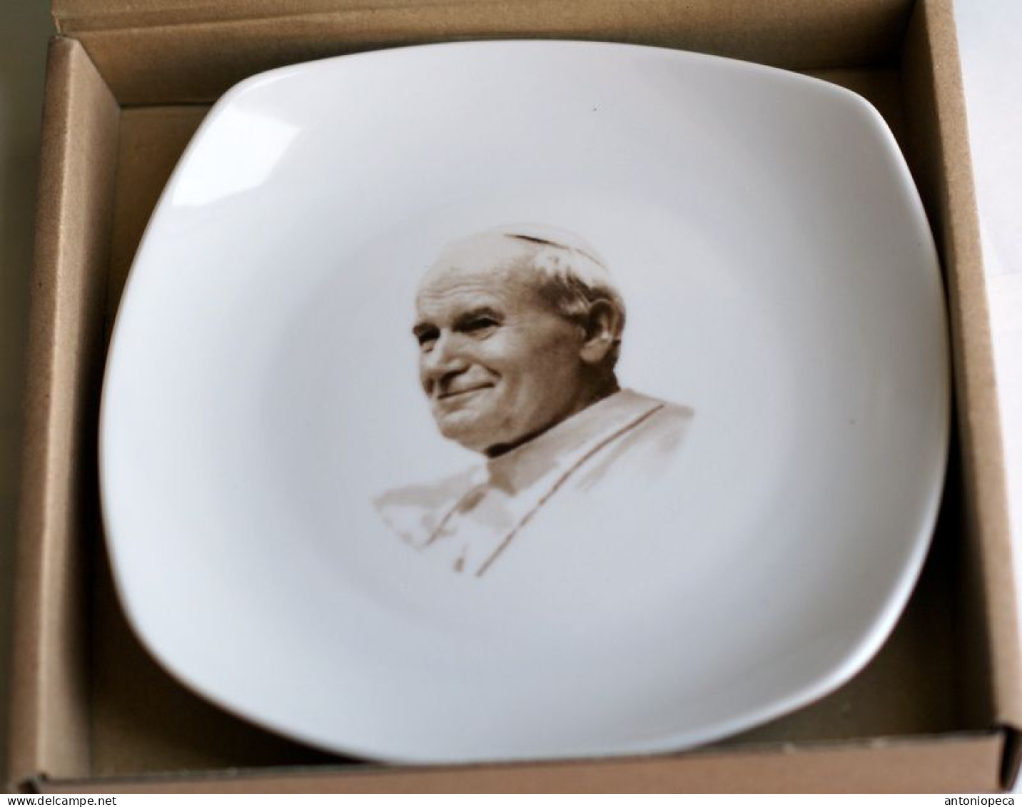 VATICANO, SAN GIOVANNI PAOLO II°, ARTISTIC CERAMICS GINORI DISH - Zeitgenössische Kunst