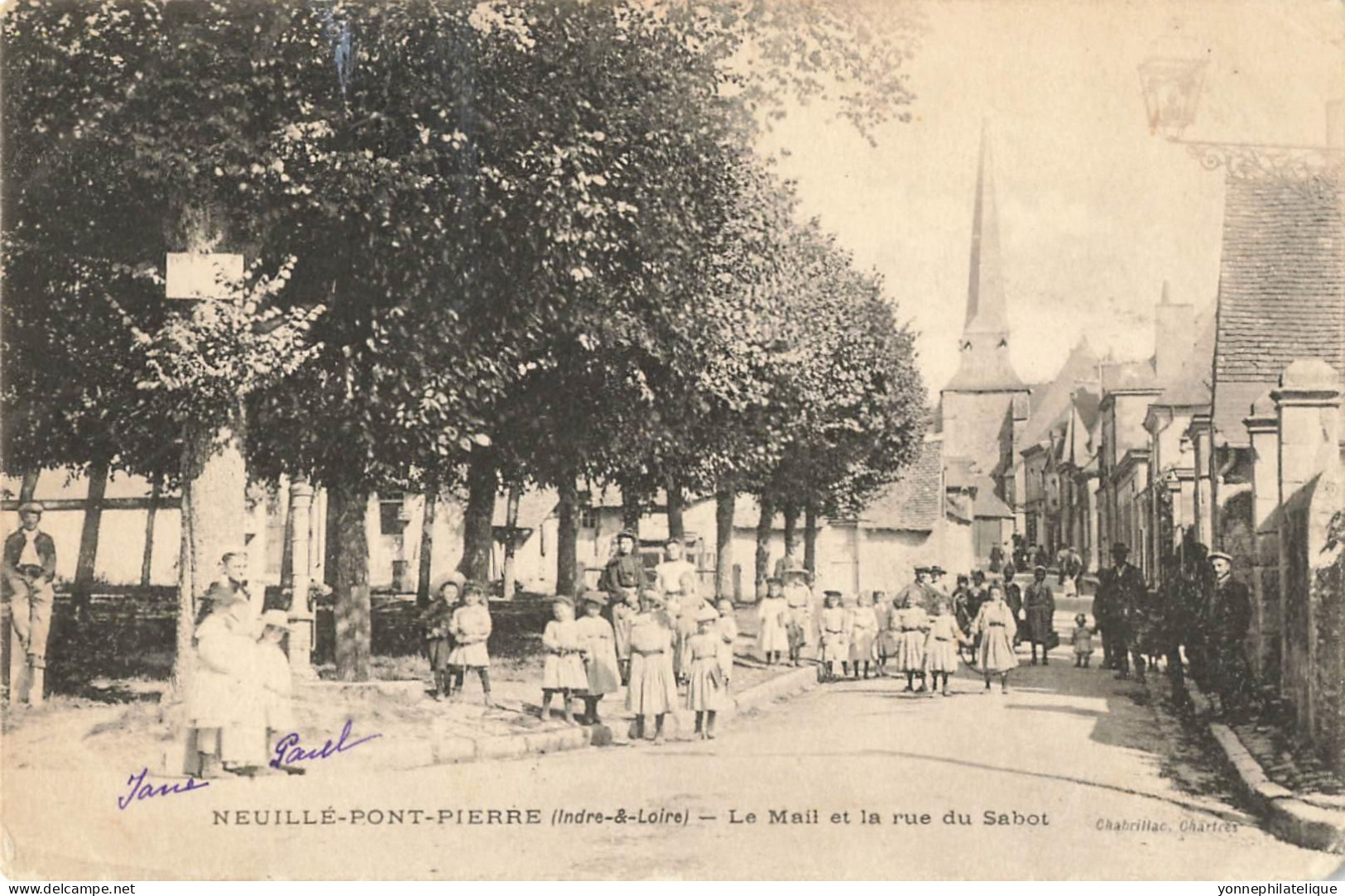 37 - INDRE ET LOIR - NEUILLÉ-PONT-PIERRE - Le Mail Et La Rue Du Sabot - Animation - Superbe - 10595 - Neuillé-Pont-Pierre