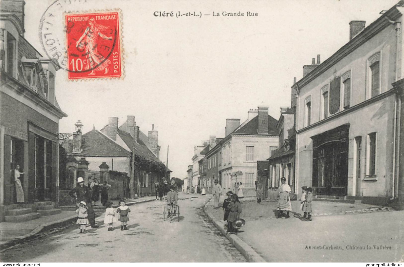 37 - INDRE ET LOIR - CLÉRÉ - Grande Rue - Animation - Superbe - 10538 - Cléré-les-Pins