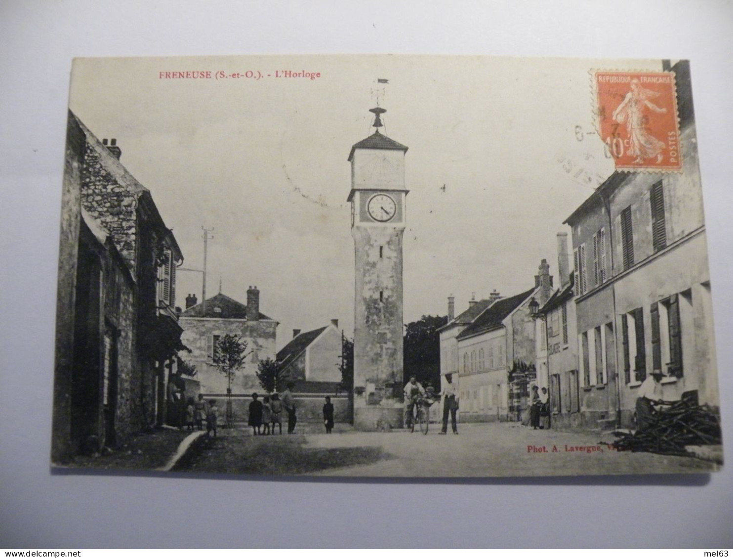 A530. CPA. 78.  FRENEUSE. (Vosges). L'Horloge .  Beau Plan Animé. Ecrite & Voyagée 1916 - Freneuse
