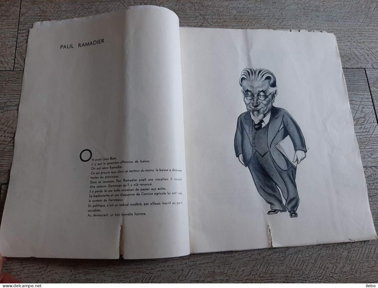 En Quatrième 32 Caricatures Par Cabrol Présentées Par Tréno Politique Daladier De Gaulle Thorez 1947 Caricature - Politique