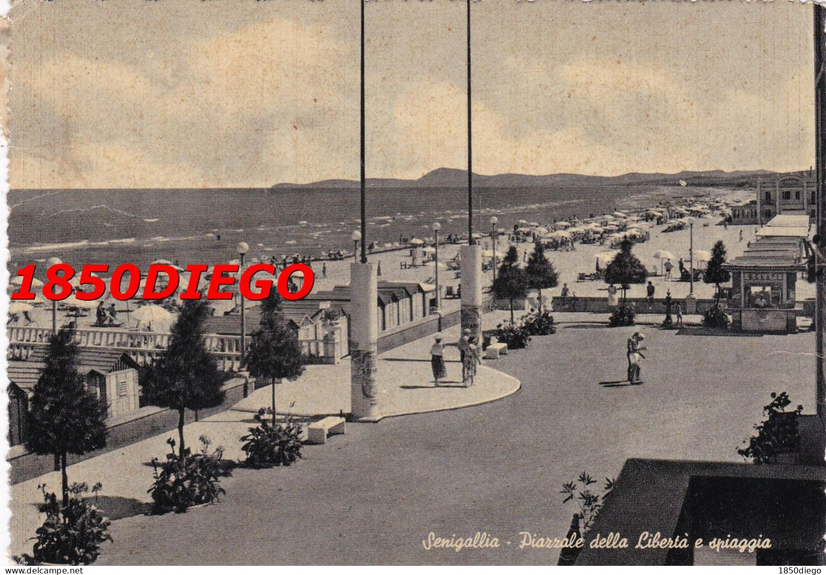 SENIGALLIA - PIAZZALE DELLA LIBERTA' E SPIAGGIA  F/GRANDE VIAGGIATA 1953 ANIMAZIONE - Senigallia