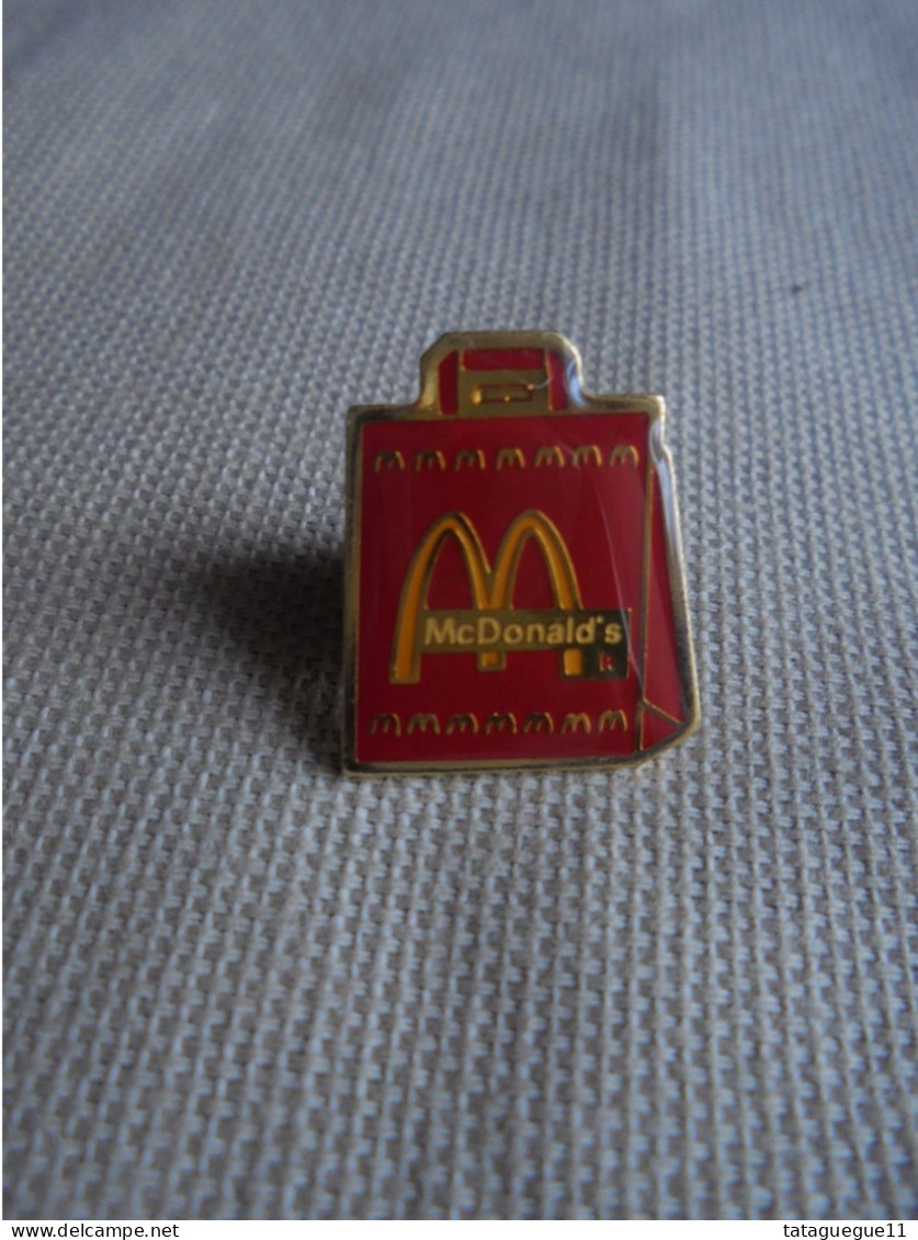 Vintage - Pins - Mc Donald's Happy Meal - Années 80 - McDonald's