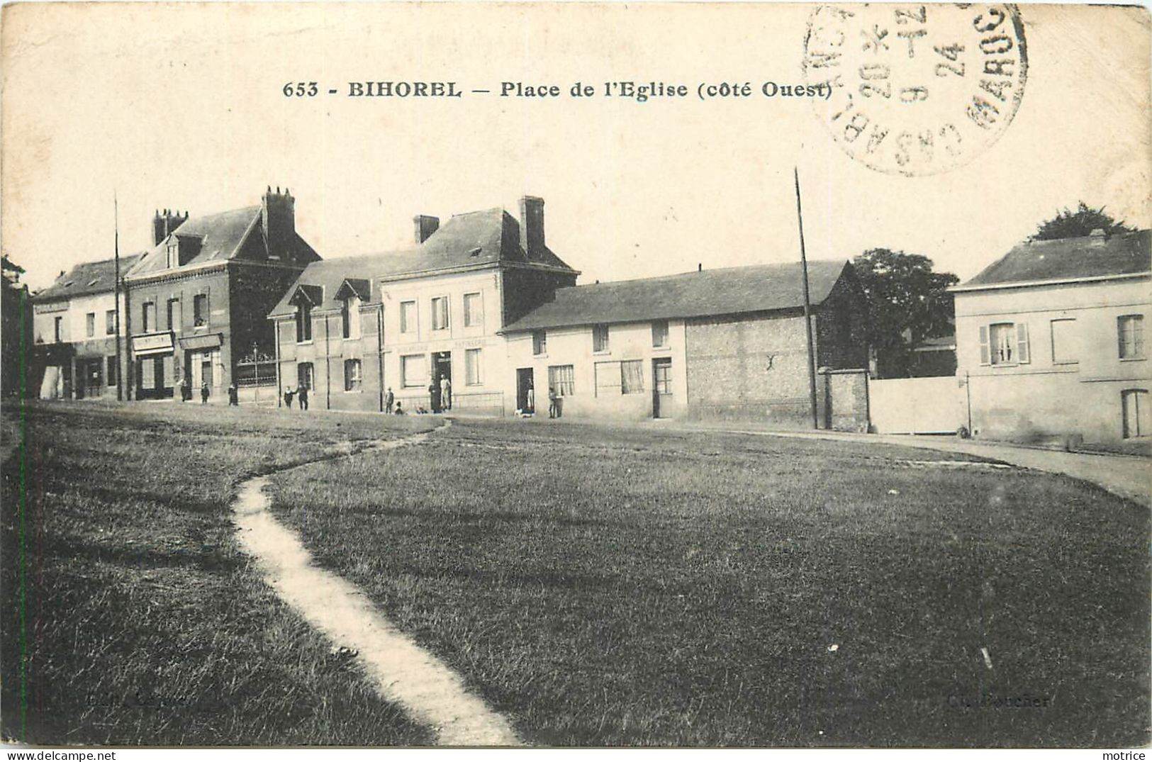 BIHOREL - Place De L'église (côté Ouest). - Bihorel