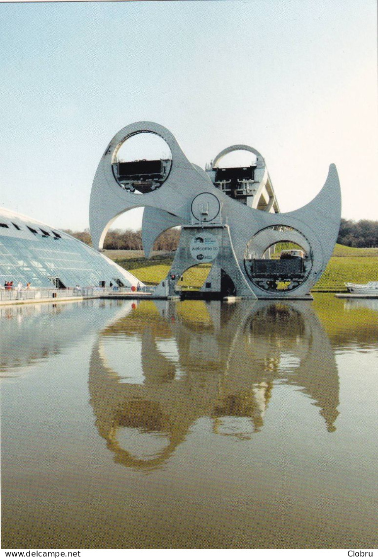 Ecosse, Falkirk,  Wheel Rotating Boat Lift, Setting The Wheel In Motion - Stirlingshire