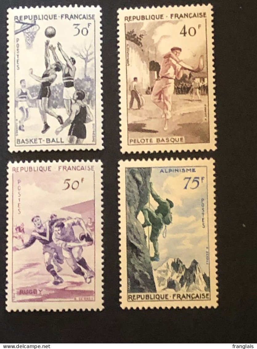 Timbres 1072/1075 Sports, Neufs Sans Charnières ** Cote 25€ - Ungebraucht