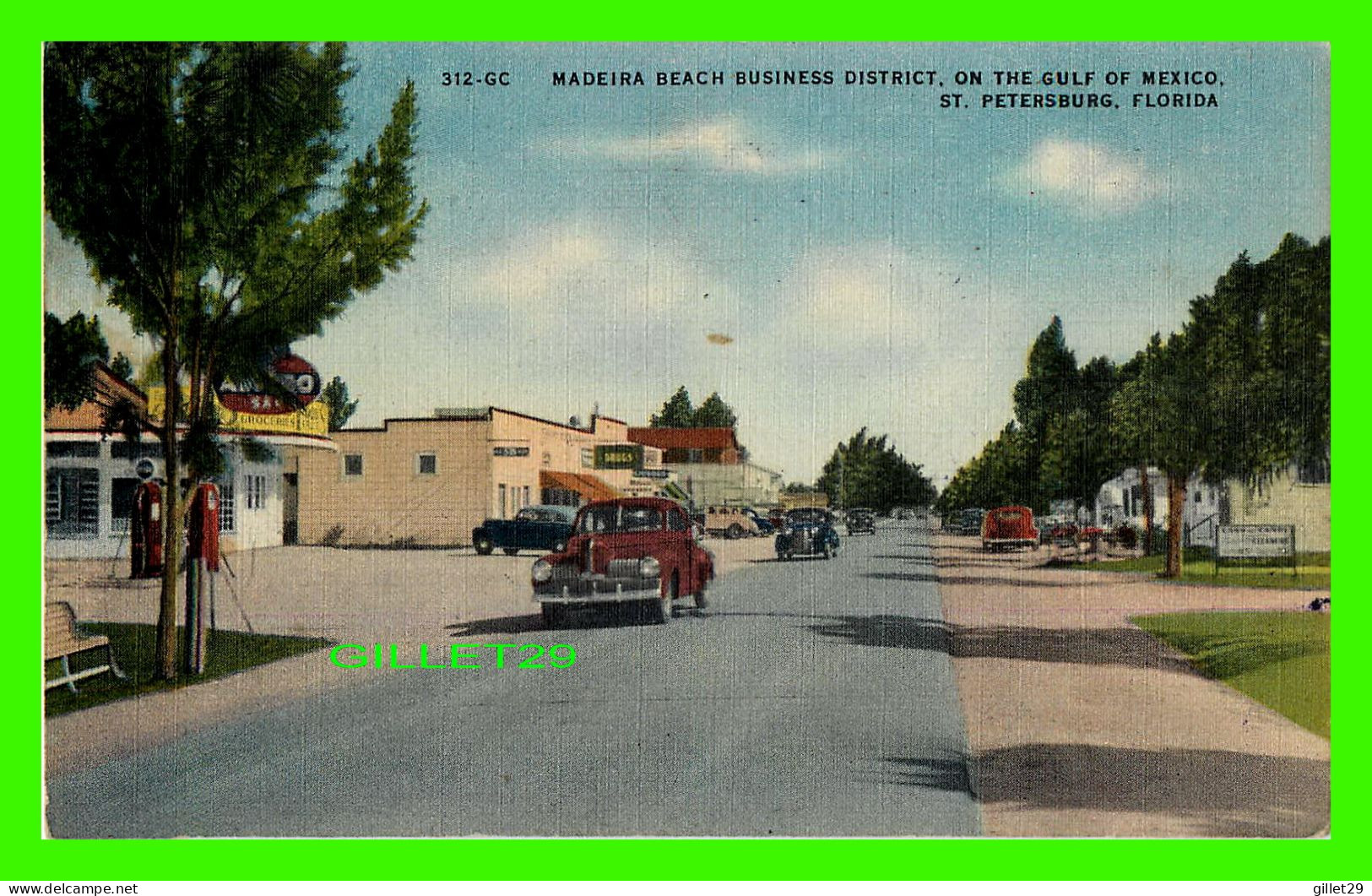 ST PETERSBURG, FL - MADEIRA BEACH BUSINESS DISTRICT, ON THE GULF OF MEXICO - OLD CARS - TRAVEL IN 1956 - - St Petersburg