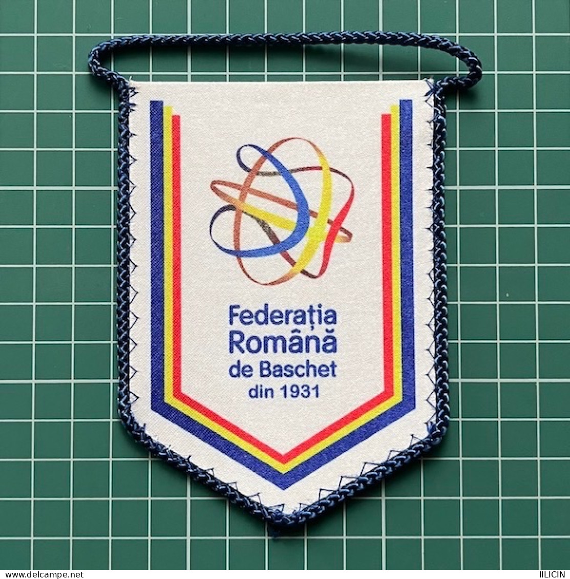 Flag Pennant Banderín ZA000605 - Basketball Romania Federation Association Union - Uniformes, Recordatorios & Misc