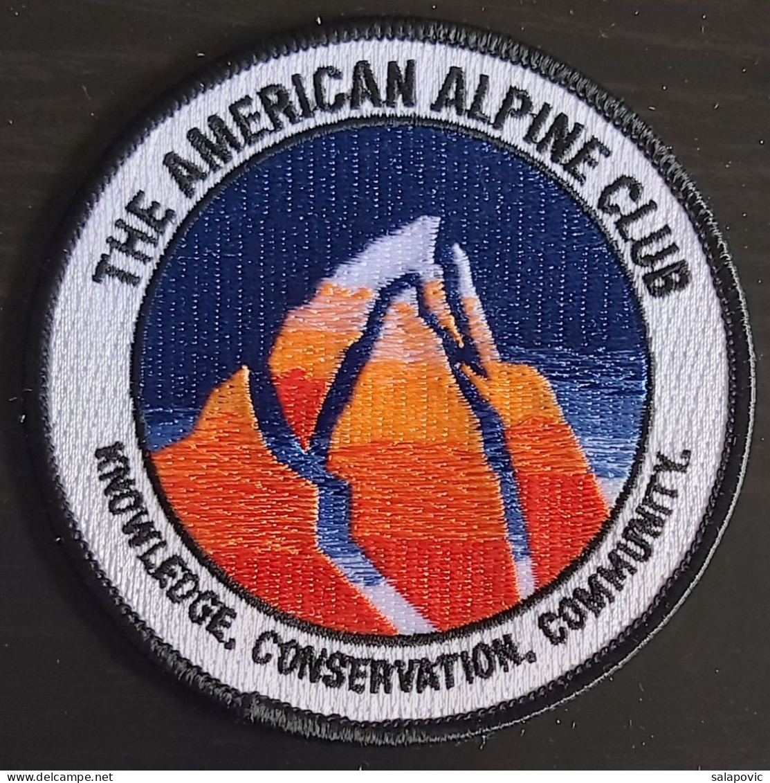 The American Alpine Club PATCH - Andere & Zonder Classificatie