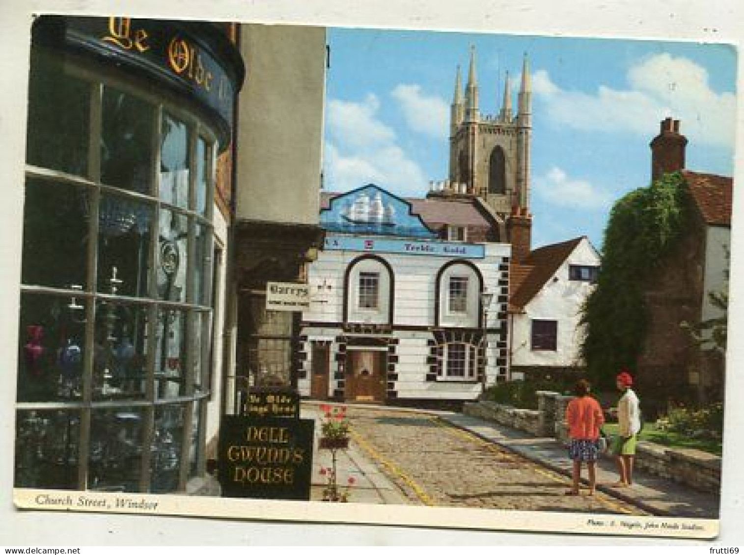 AK 136708 ENGLAND - Windsor - Church Street - Windsor