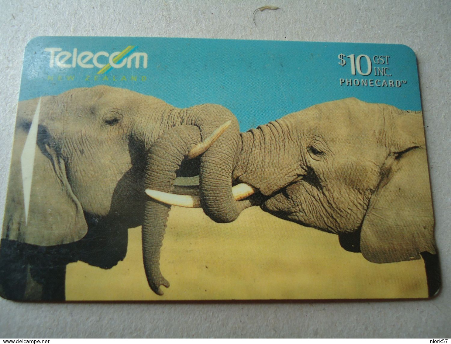 NEW ZEALAND USED CARDS ANIMALS  ELEPHANT - Oerwoud