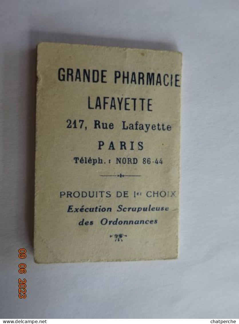 CALENDRIER  1938 COUPLE SE PARLANT PUBLICITE GRANDE PHARMACIE  LAFAYETTE PARIS - Petit Format : 1921-40