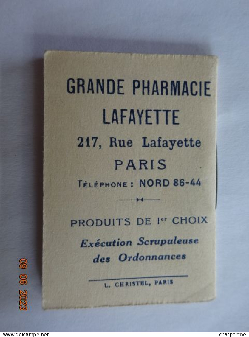 CALENDRIER  1934 FILLETTE BOUQUET FLEURS 1 ER JANVIER  PUBLICITE GRANDE PHARMACIE  LAFAYETTE PARIS - Petit Format : 1921-40