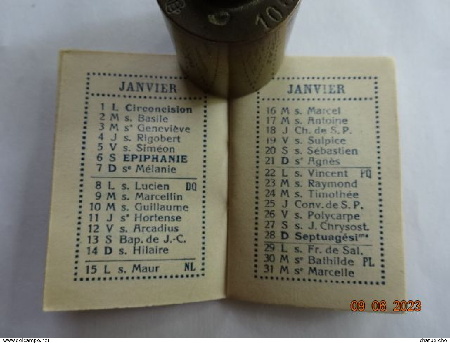CALENDRIER  1934 COUPLE EN FORET  PUBLICITE GRANDE PHARMACIE  LAFAYETTE PARIS - Petit Format : 1921-40