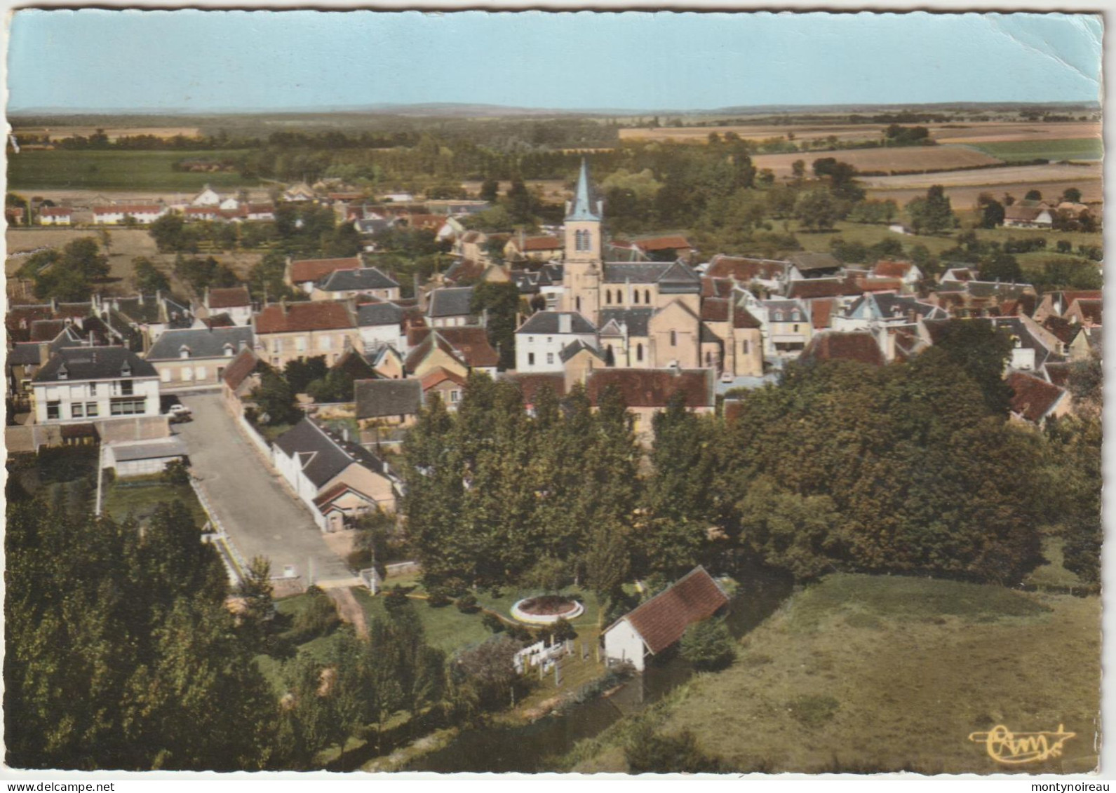 Cher : SANCERGUES : Vue  Aérienne - Sancergues