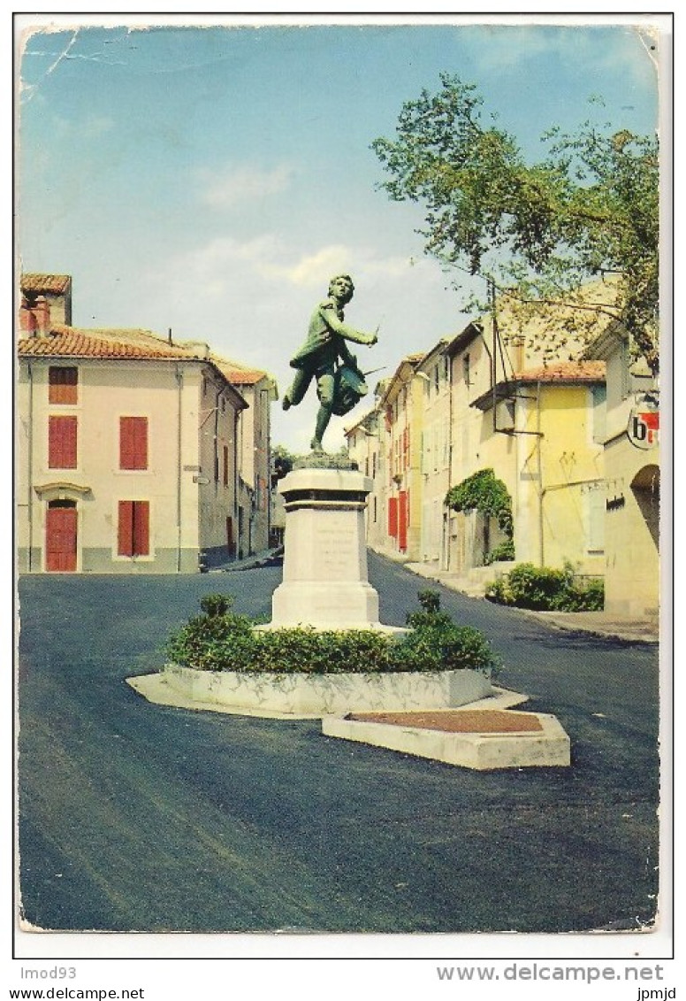 84 - CADENET (Vaucluse) - Statue Du Tambour D'Arcole - Ed. Combier Cim N° E Ci. 1071 - Cadenet