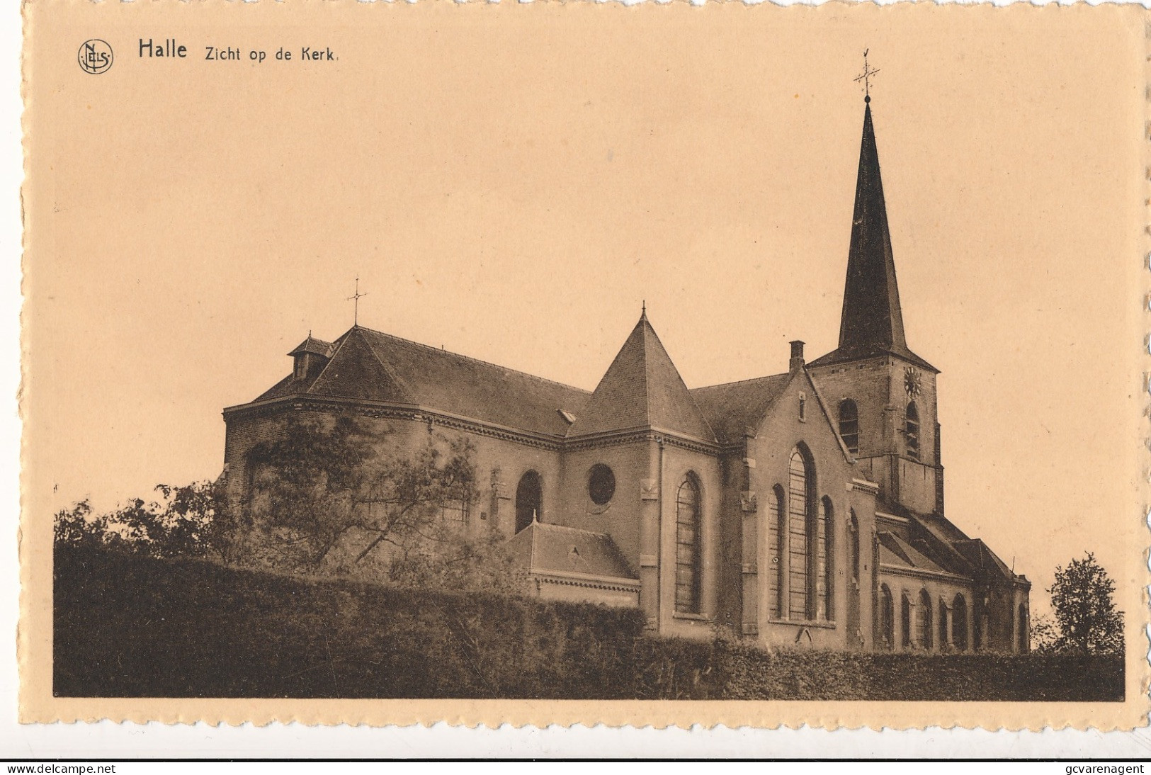 HALLE    ZICHT OP DE KERK         2 SCANS - Zoersel