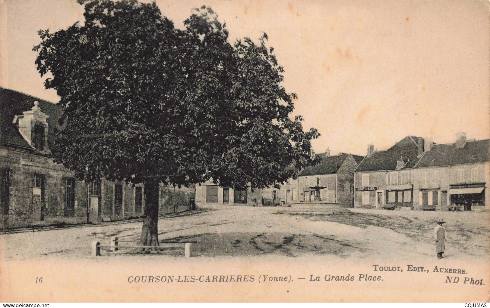 89 - COURSON LES CARRIERES - S17598 - La Grande Place - Coiffeur - Courson-les-Carrières