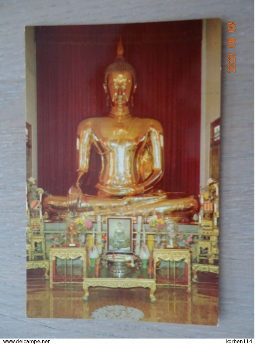 THE IMAGE OF THE GOLDEN BUDDHA OF SUKHOTHAI - Thaïlande