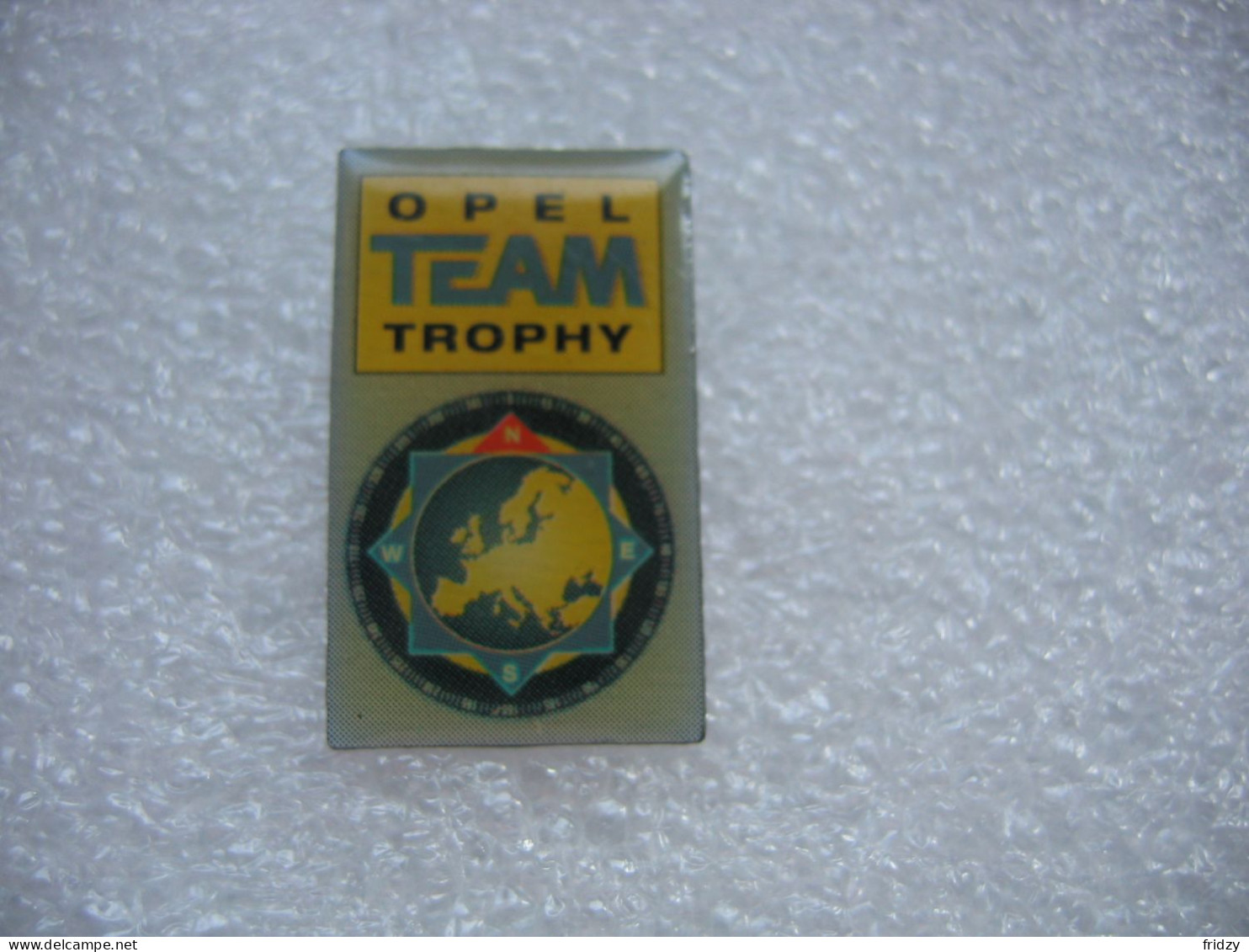 Pin's OPEL Team Trophy - Opel