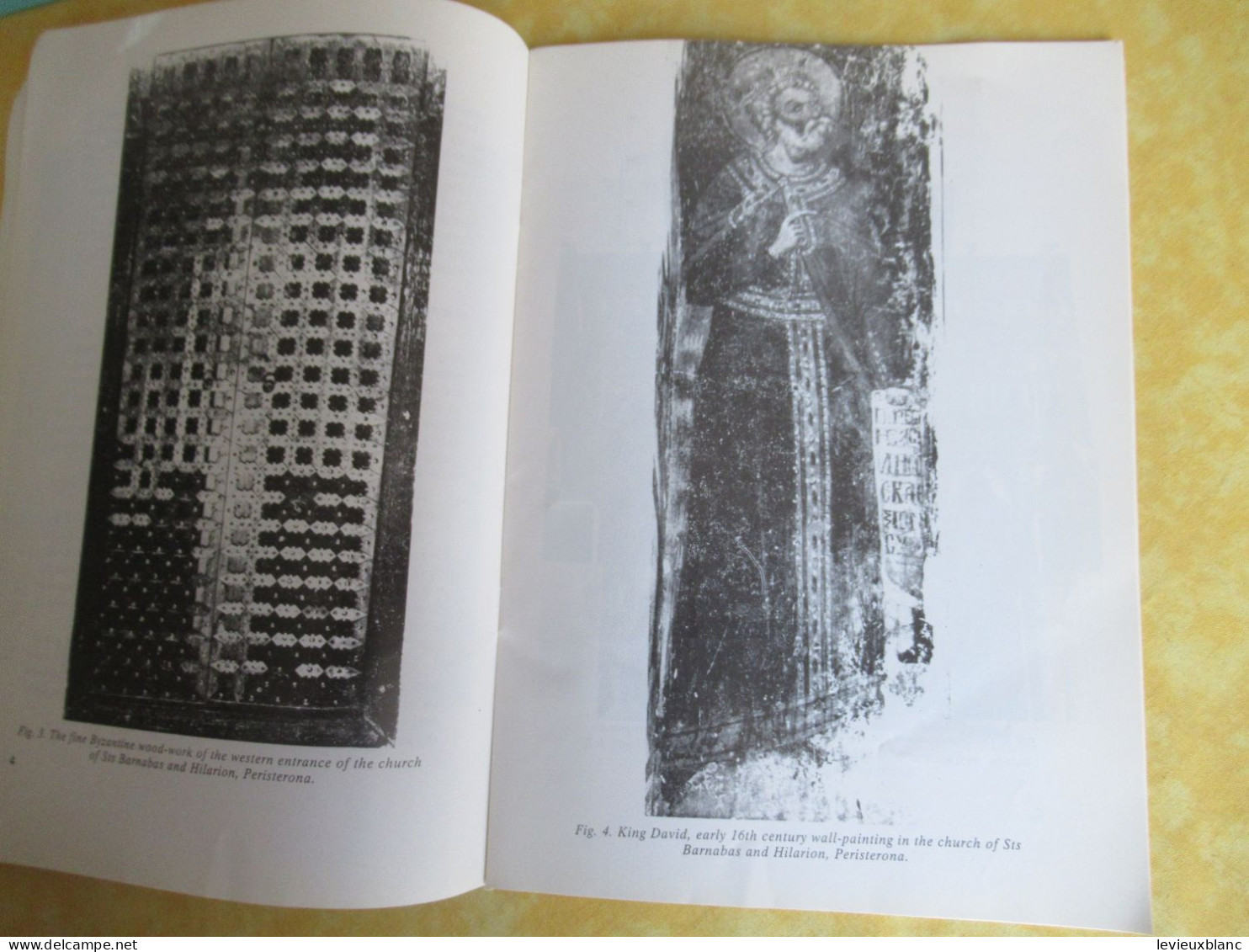 Livret Touristique / PERISTERONA ( Morphou)  / A. And J Stylianou/ Church Committee/ CHYPRE /1974                 PCG527 - Toeristische Brochures