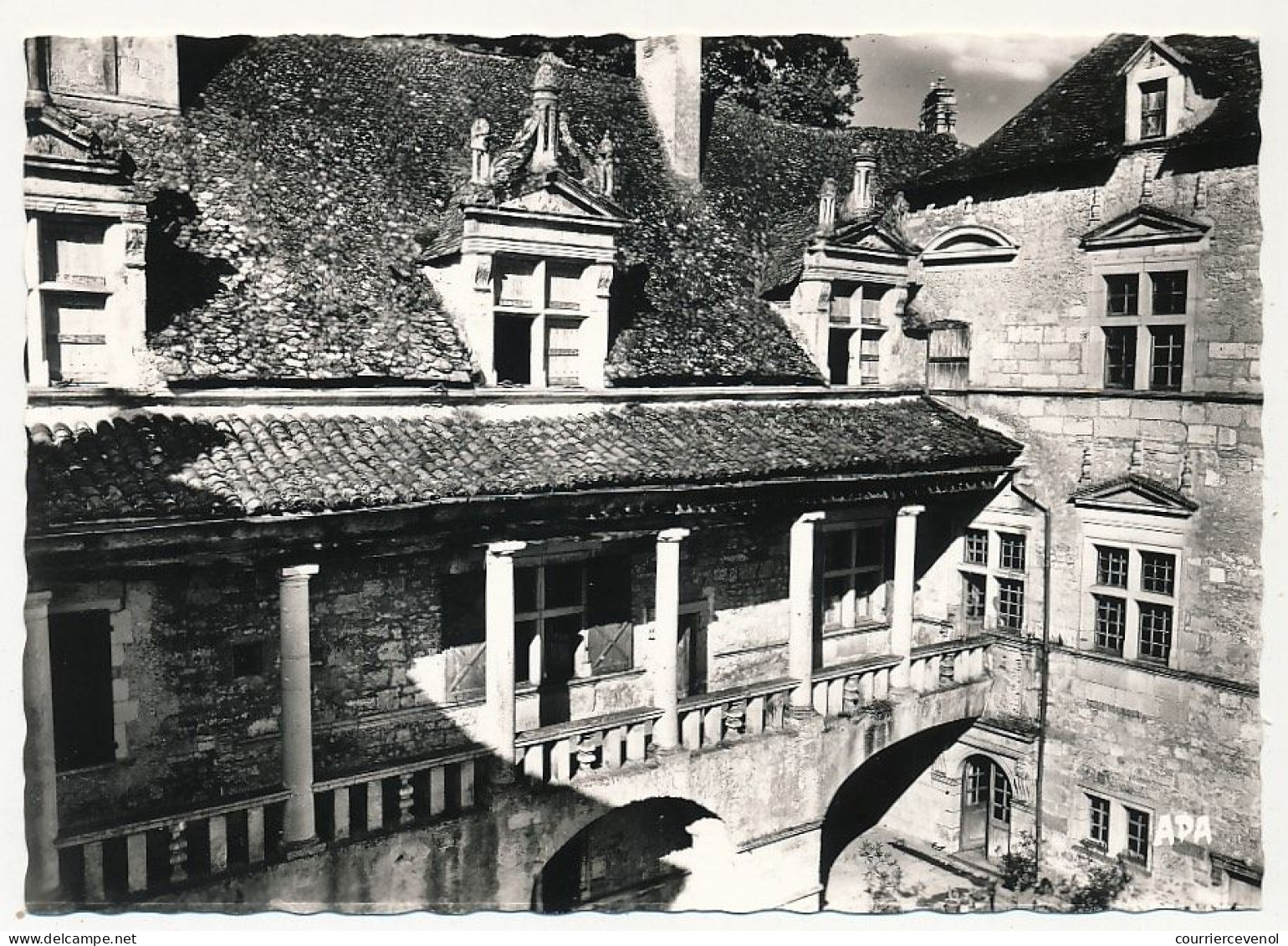 CPM - CENEVIERES (Lot) - Château De Cenevières - La Galerie - Autres & Non Classés