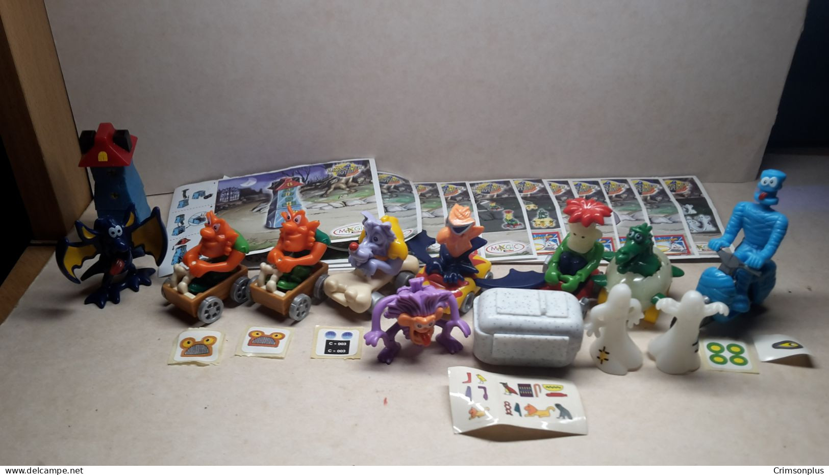 2005 Ferrero - Kinder Surprise - C1, C2, C3, C4, C5, C6, C7, C8, C13, C14 & C15 Monsterhotel - Complete Set + 11 BPZ's - Monoblocs