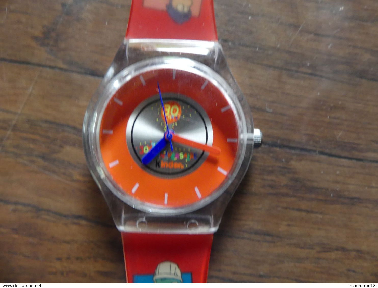 Montre Kinder  Anniversaire 30 Ans 1975-2005, Avec Notice - Advertisement Watches