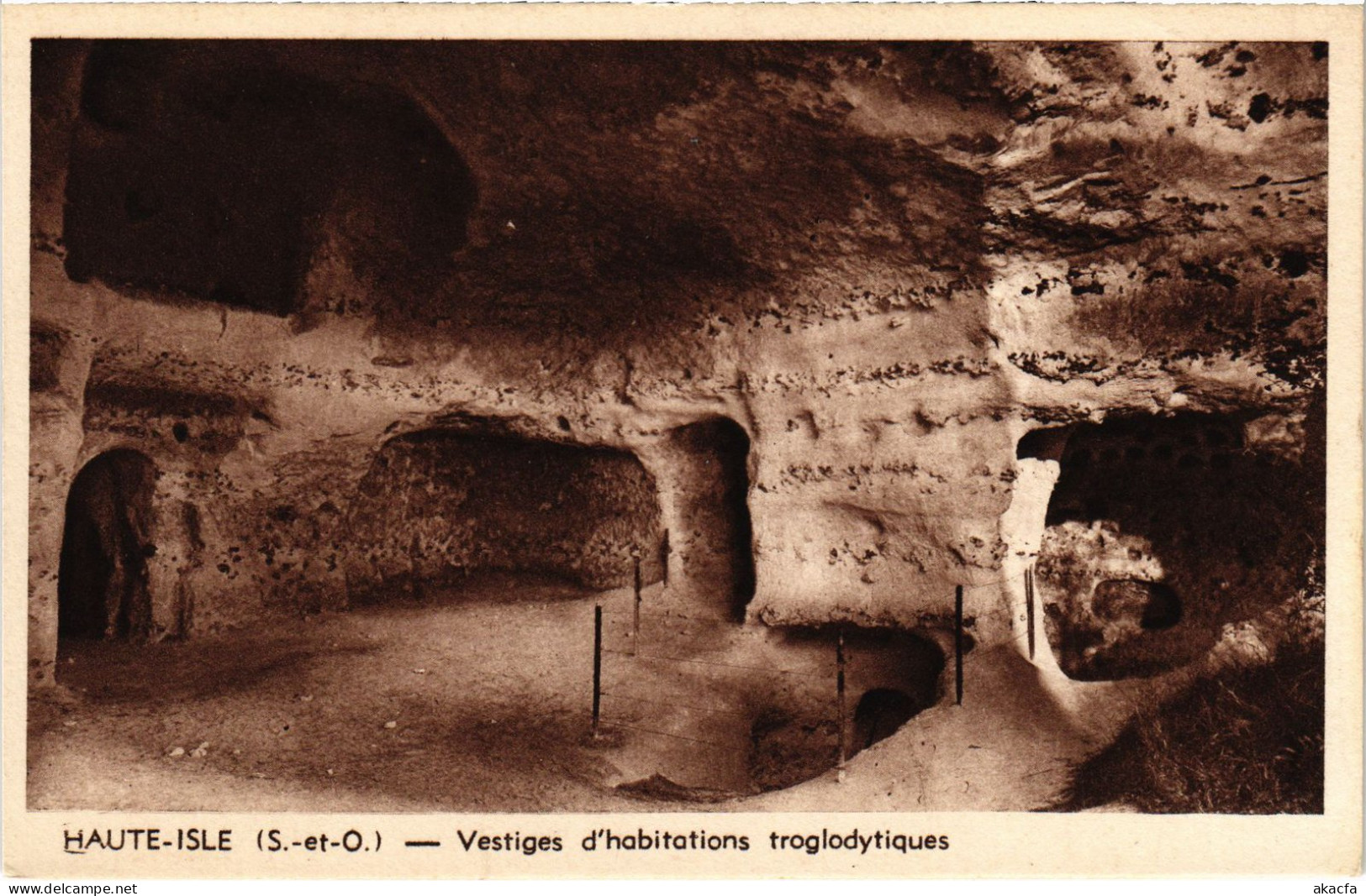 CPA Haute Isle Vestiges D'habitations Troglodytiques (1317963) - Haute-Isle