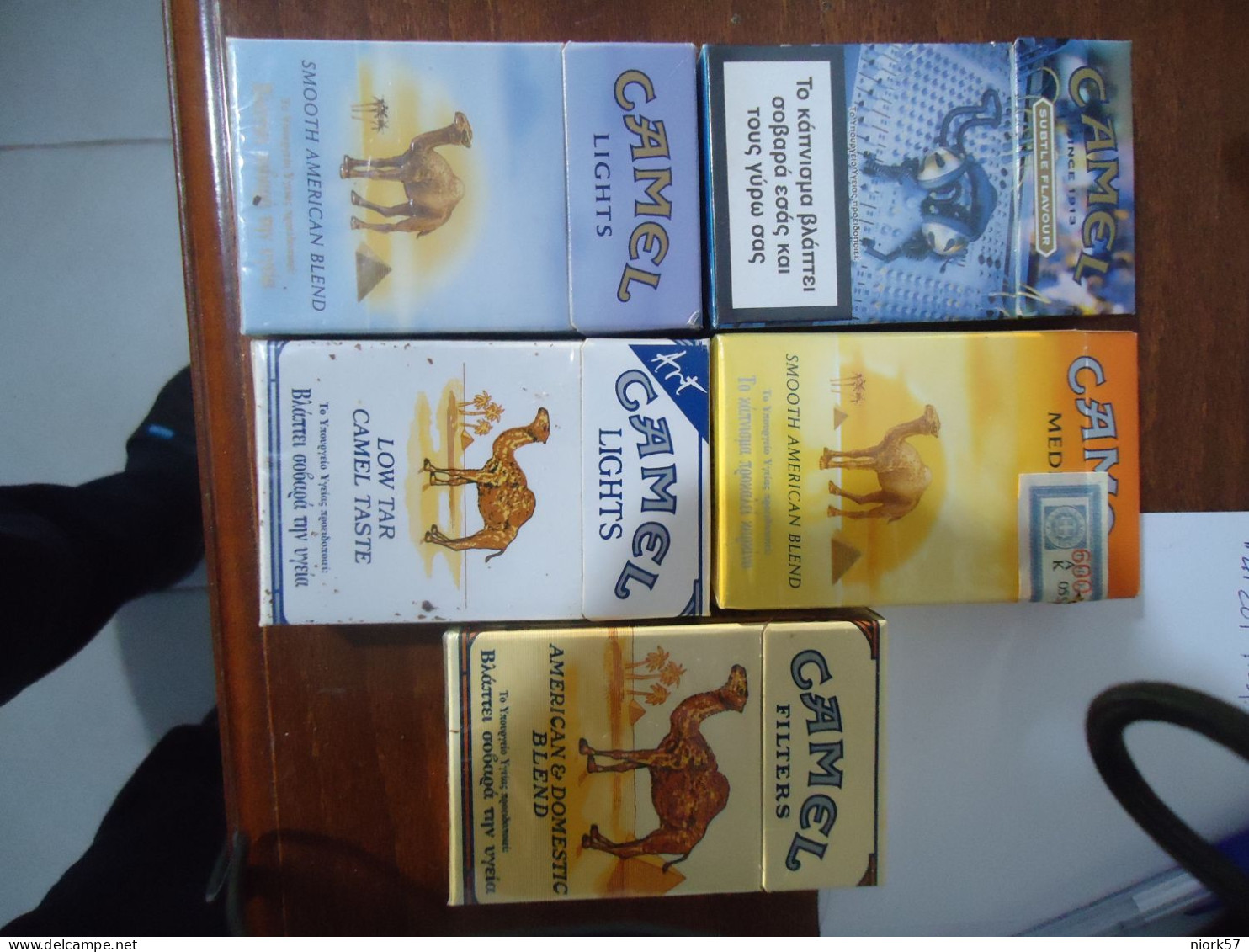 GREECE USED EMPTY 5 CIGARETTES BOXES  CAMEL  DIFFERENT - Contenitori Di Tabacco (vuoti)