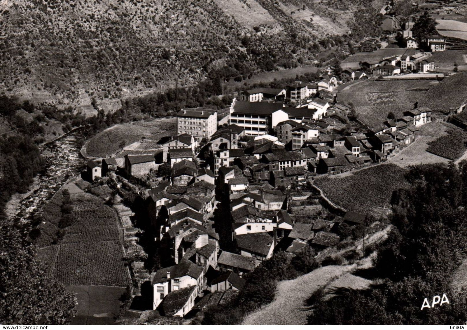 17451  VALS D ANDORRA SANT JULIA DE LORIA Vue Générale    (2 Scans) Andorre - Andorre