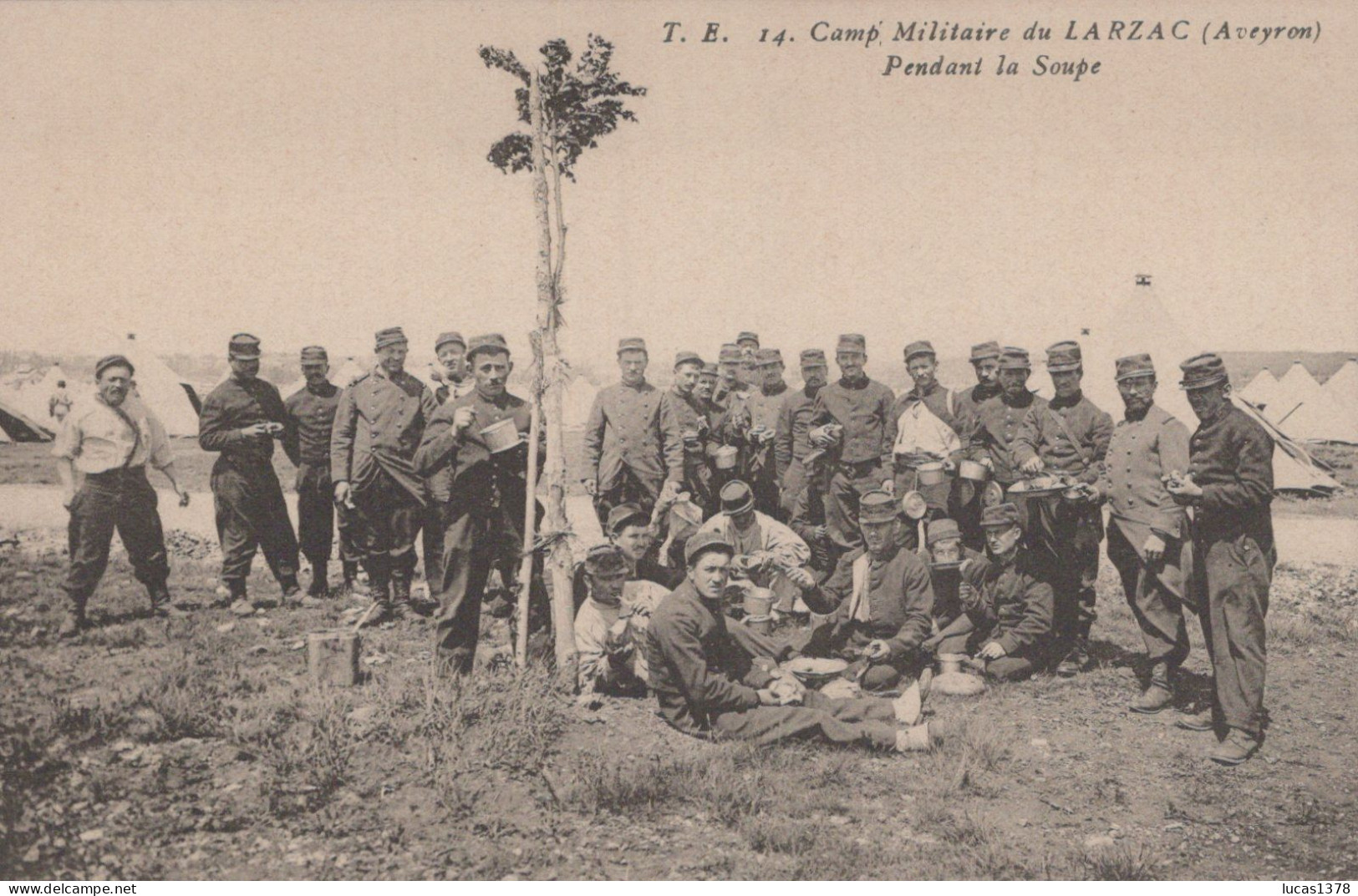 12 / CAMP DU LARZAC / PENDANT LA SOUPE - La Cavalerie