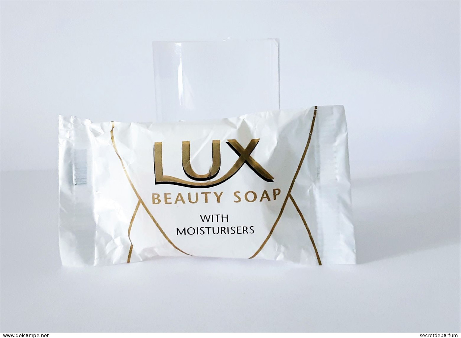 Miniatures De Parfum Savon Publicitaire  LUX BEAUTY SOAP Sous Blister 15 GR - Produits De Beauté