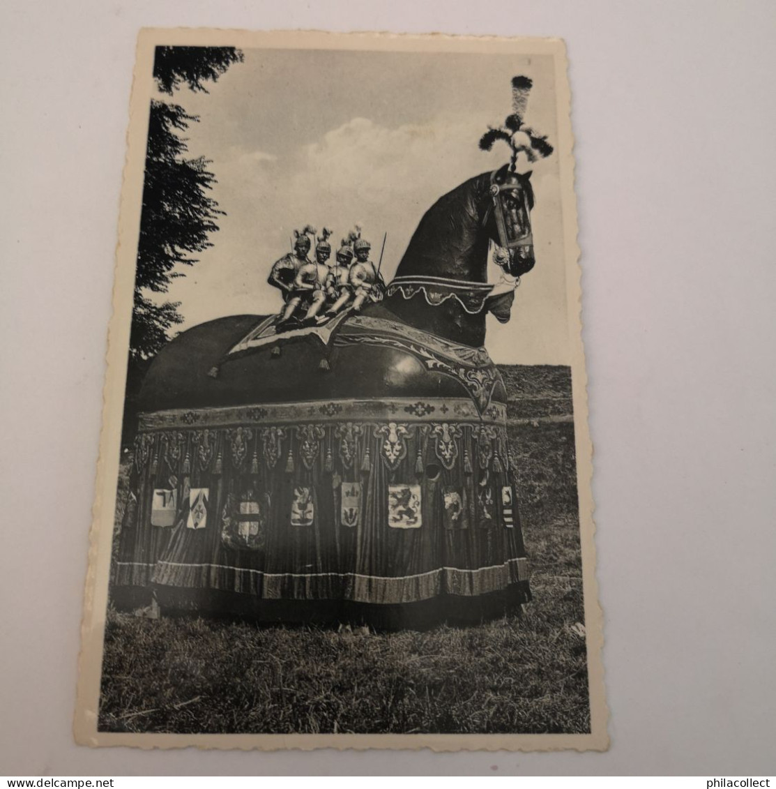 Dendermonde // 't Ros Beiaard Maakt Zijn Ronde 8 Juni 1952 19?? - Dendermonde