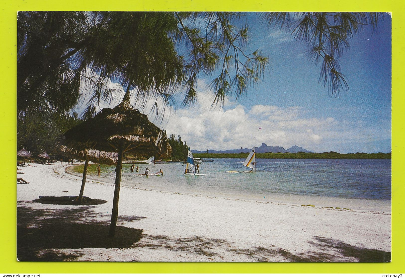 MAURITIUS Ile Maurice N°193 Le Chaland Planches à Voile VOIR DOS Et TIMBRE - Maurice