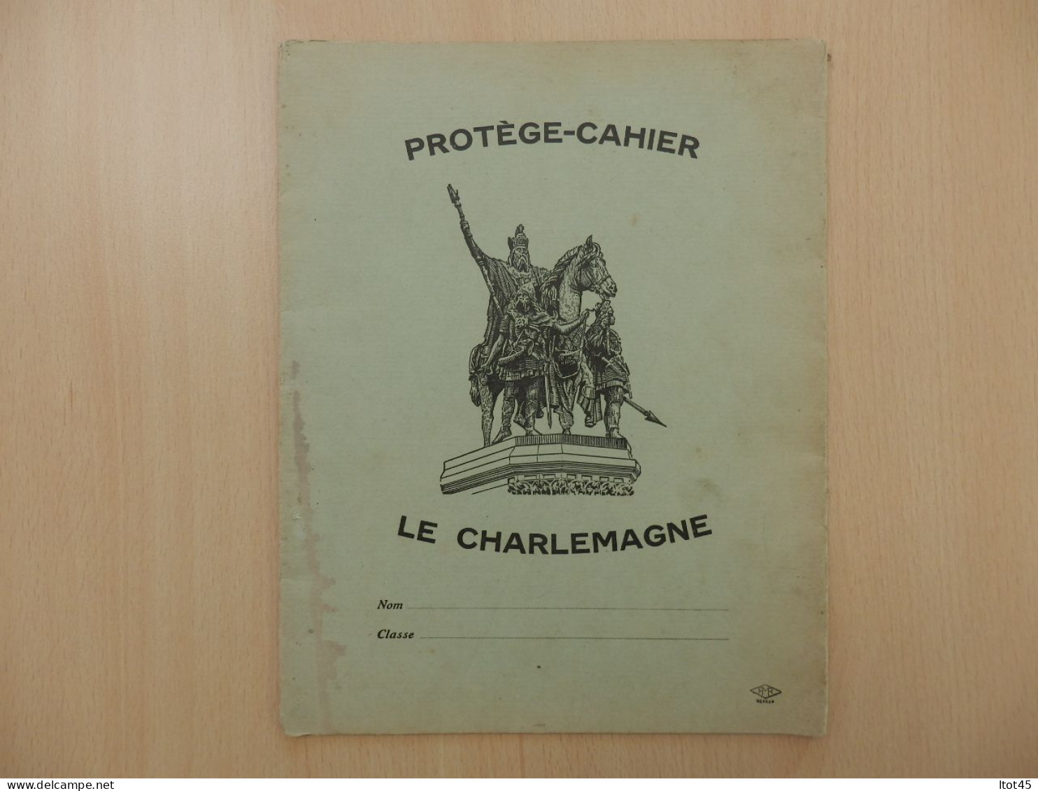 PROTEGE-CAHIER LE CHARLEMAGNE - Protège-cahiers