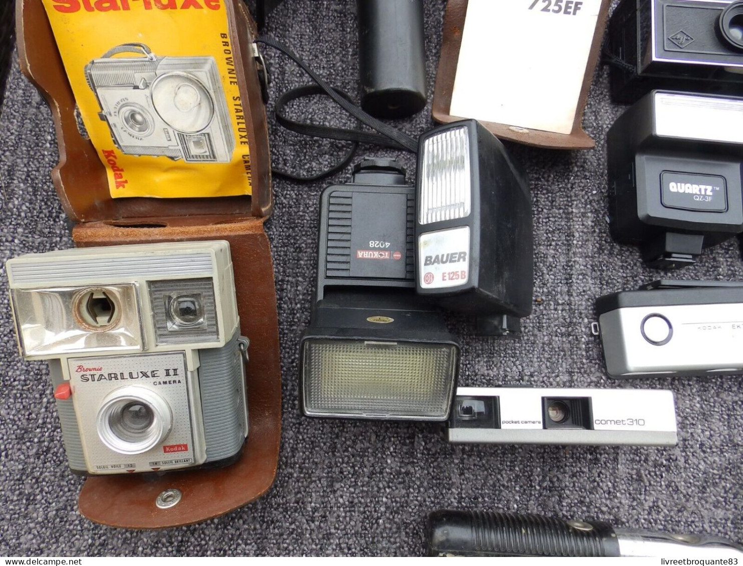 LOT ANCIENS APPAREILS PHOTOS ET CAMERA VINTAGE FLASH TORCHE BAUER KEYSTONE BOLEX ECT............ NON TESTEE NON VERIFIE - Fototoestellen