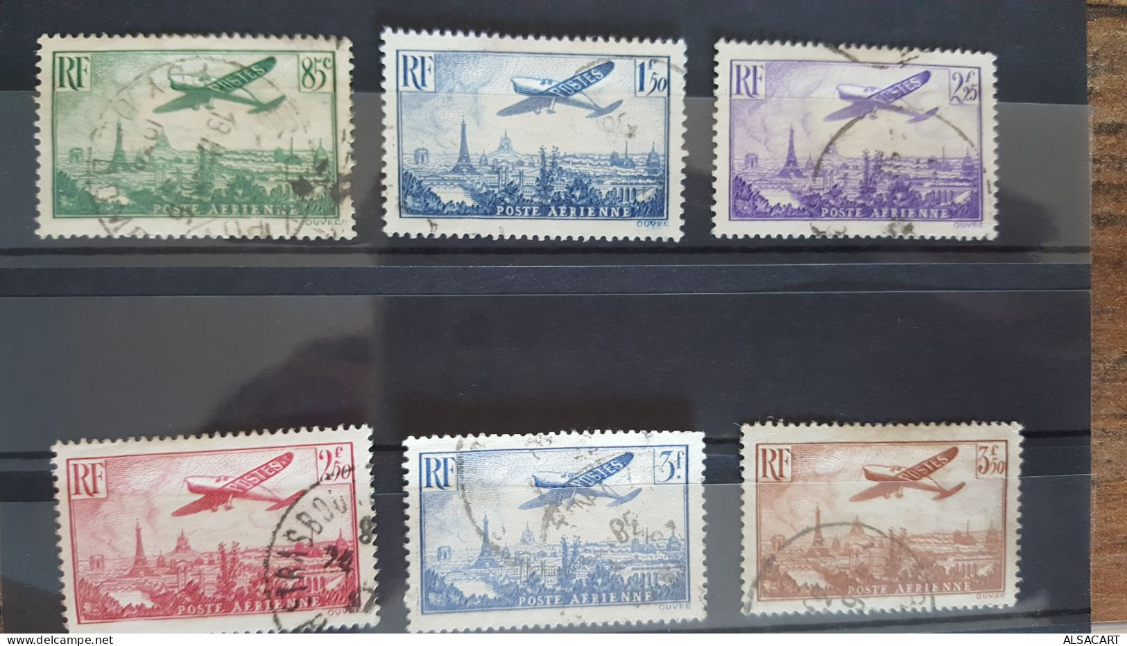 Poste Aerienne . Avions Survolant Paris  Numero 8/13  , Cote 55 Euros - 1927-1959 Oblitérés