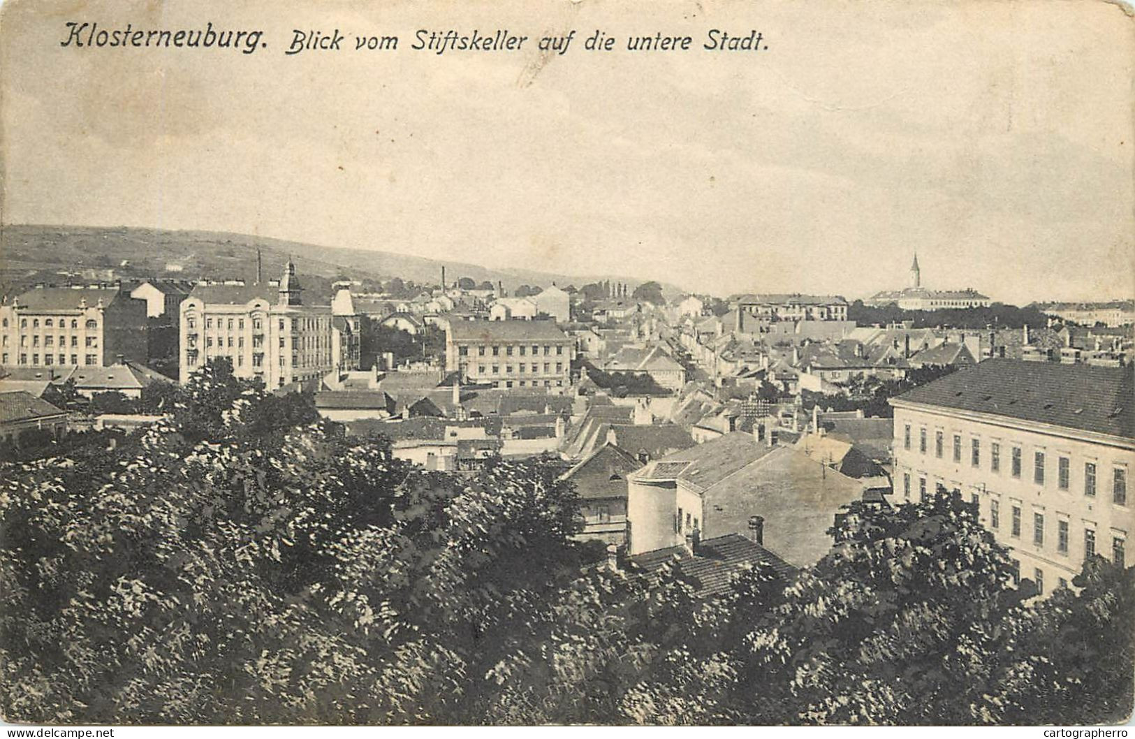 Austria Klosterneuburg Blick Vom Stiftskeller Auf Die Untere Stadt - Klosterneuburg