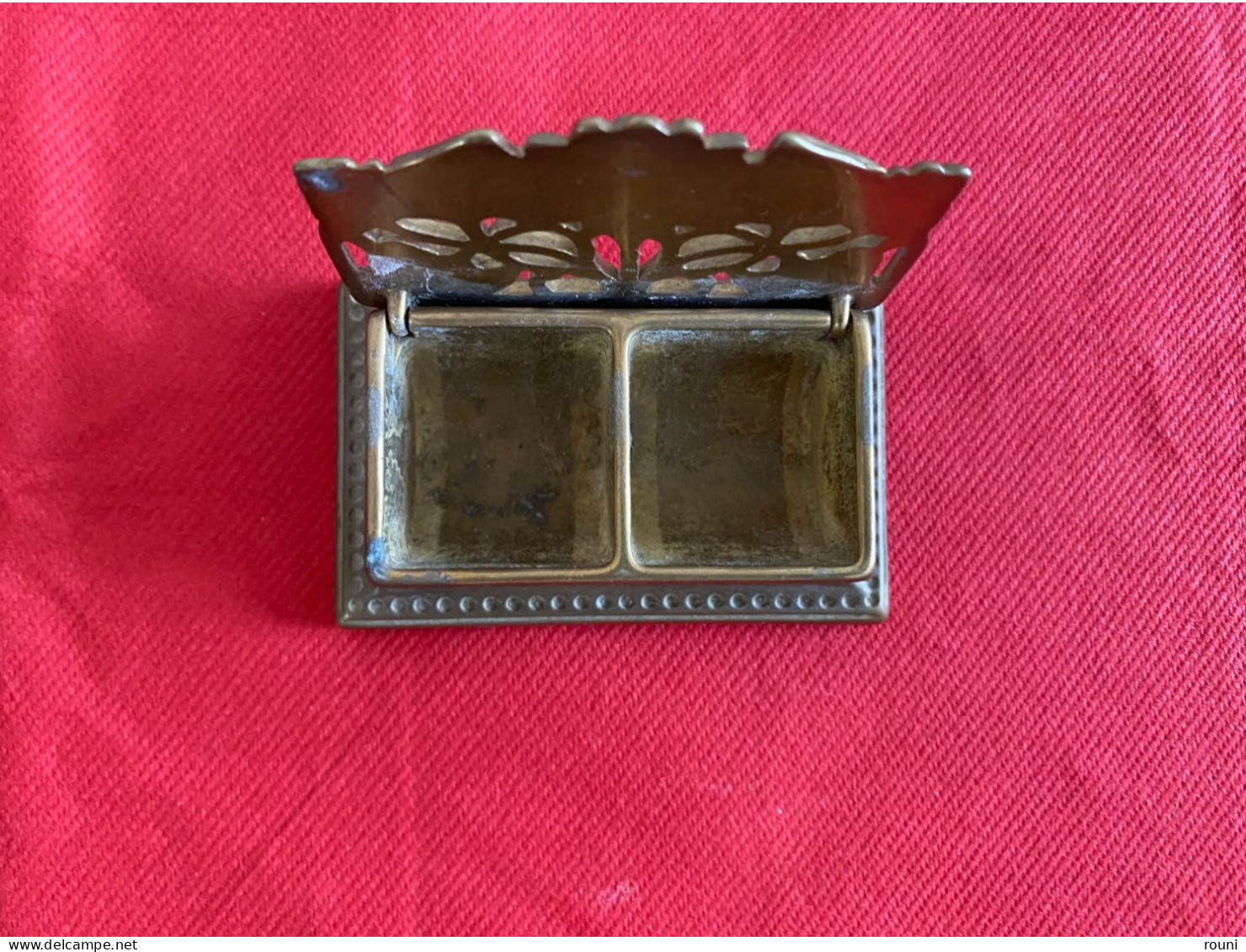 Boite à Timbres En Laiton - Art Nouveau - Kisten Für Briefmarken