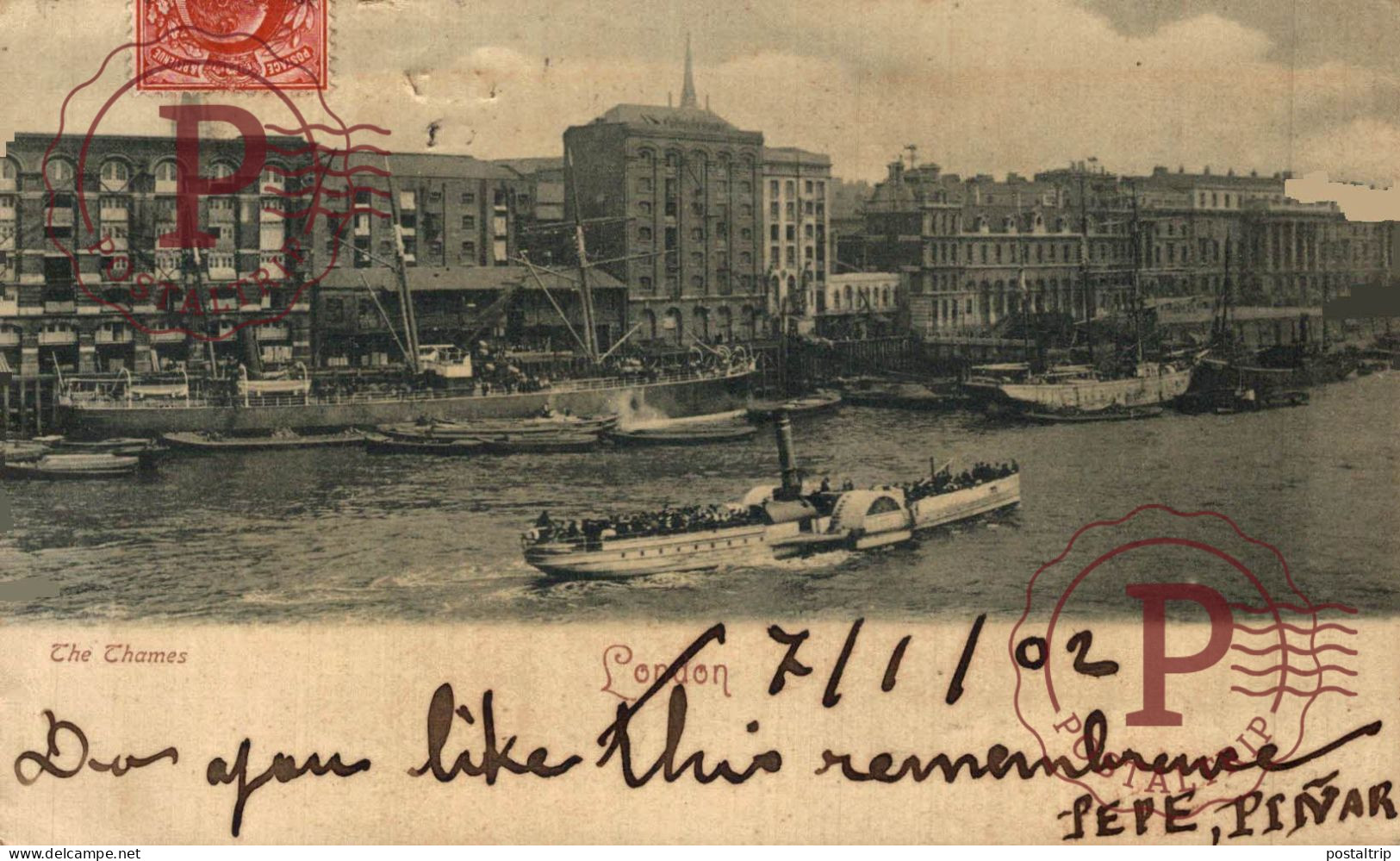 UK. LONDON. THE THAMES. - River Thames