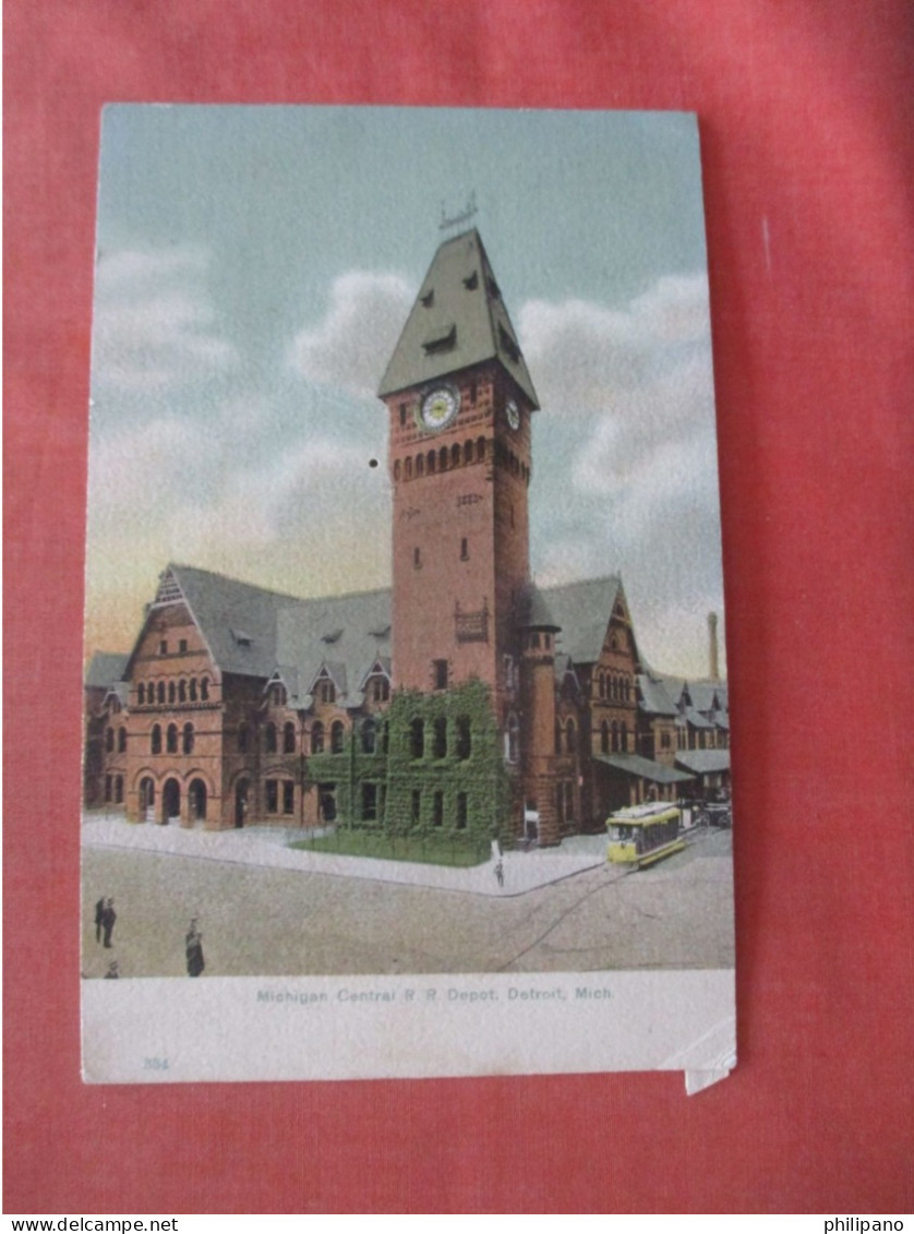 Central R.R. Depot. Tiny Hole Center Of Card        Detroit Michigan > Detroit  Ref 6098 - Detroit