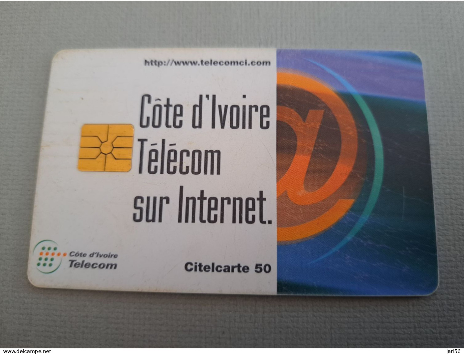 COTE DIVORE /IVOORKUST / CHIPCARD/ TELECOM SUR INTERNET /  USED  CARD   ** 13630** - Ivory Coast