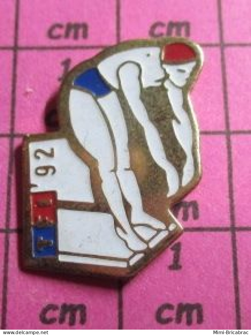 2617 Pin's Pins / Beau Et Rare / SPORTS / NATATION TF1 1992 JEUX OLYMPIQUES - Nuoto