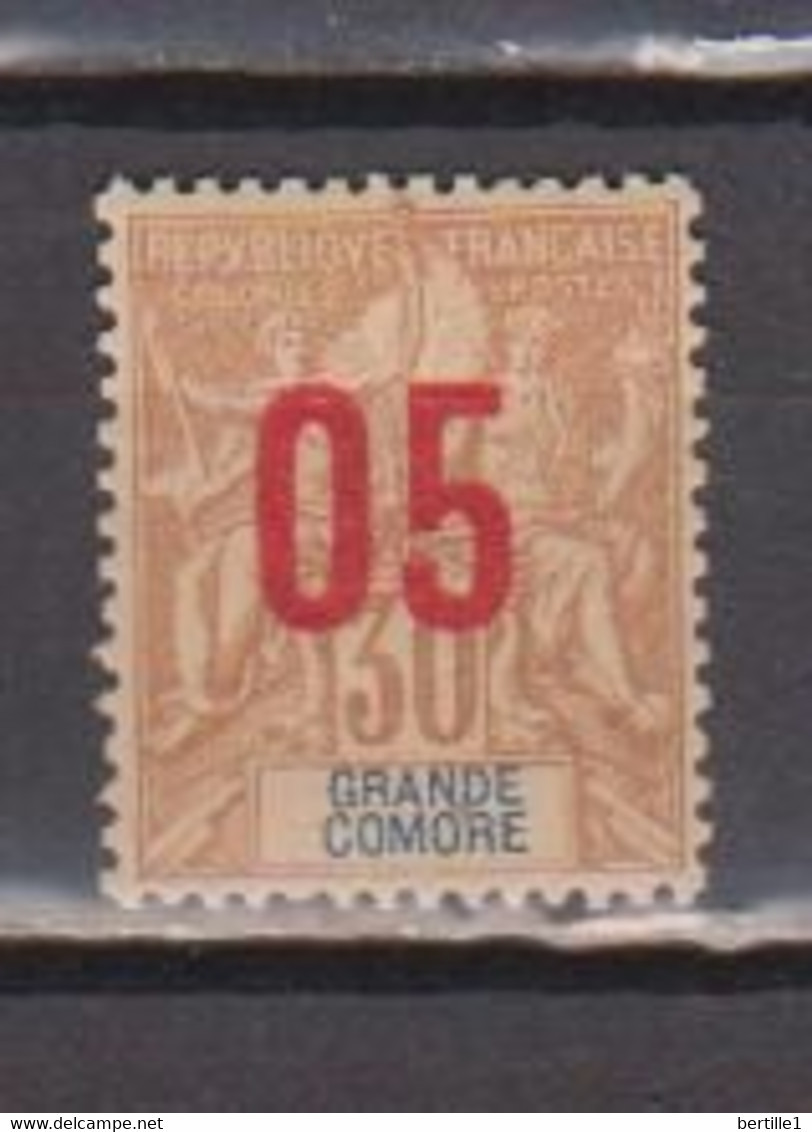 GRANDE COMORE           N°  YVERT 25  NEUF AVEC CHARNIERES     ( CHARN 05/14 ) - Unused Stamps