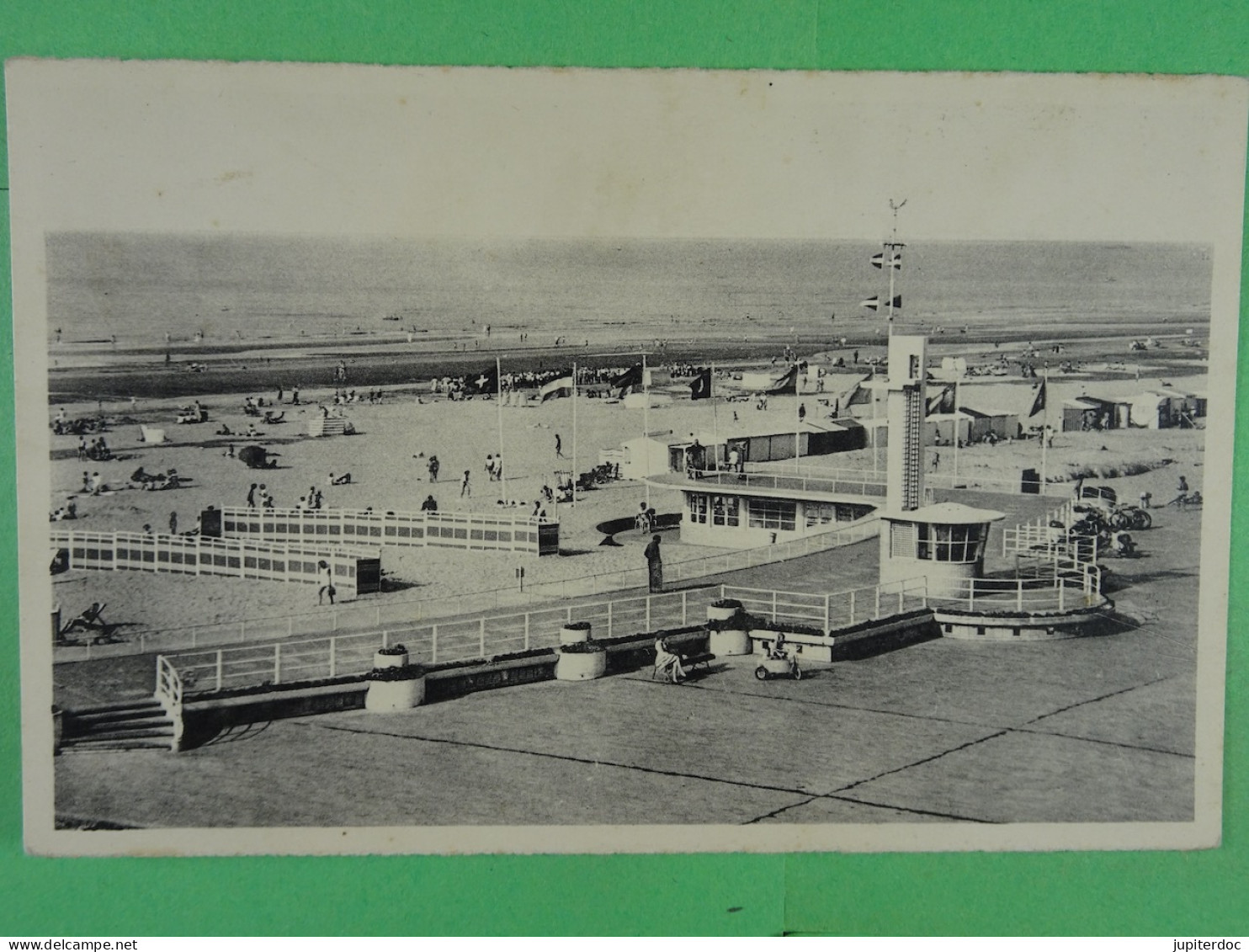 Oostduinkerke-Bains La Plage - Oostduinkerke